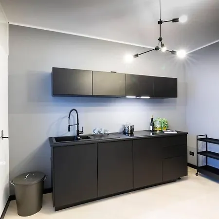 Casa Almika Dante 2 * 巴里